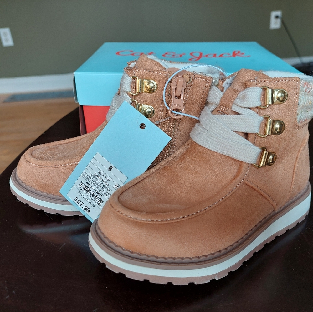 Cat & Jack Herbie Toddler Girls Tan Boots Size 8 NWT - Picture 3 of 6